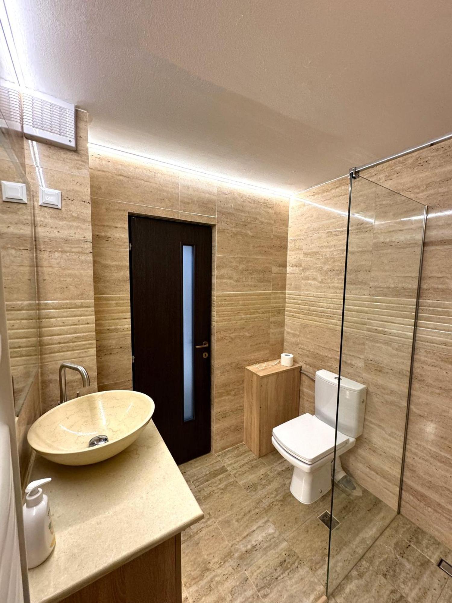Târgu Jiu Ultracentral Apartment מראה חיצוני תמונה